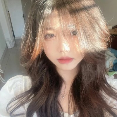 玛丽莲有深黑之眸